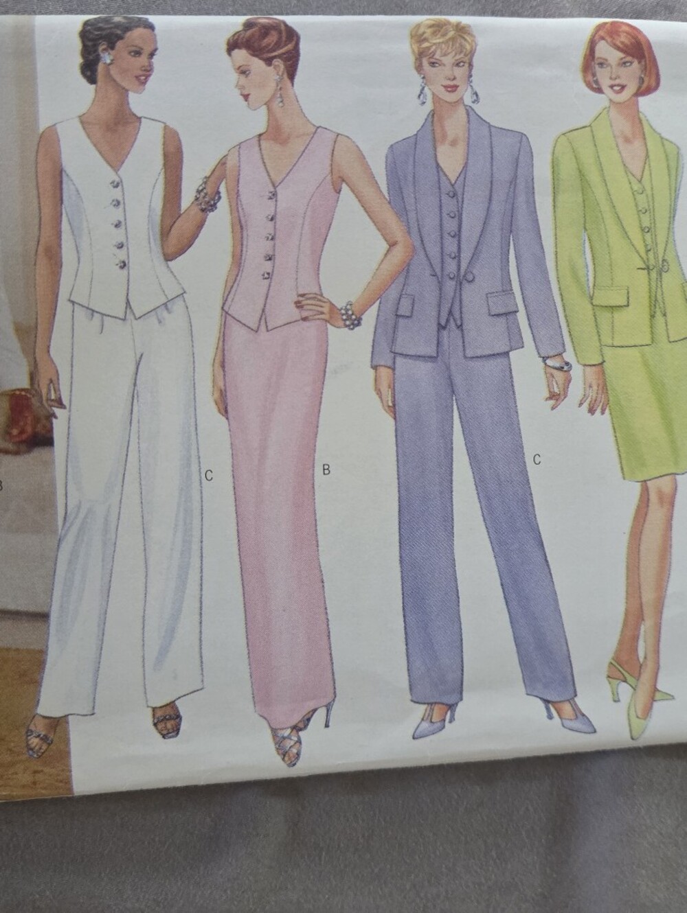 Butterick Classics 4781 Sewing Pattern Size 12-14-16